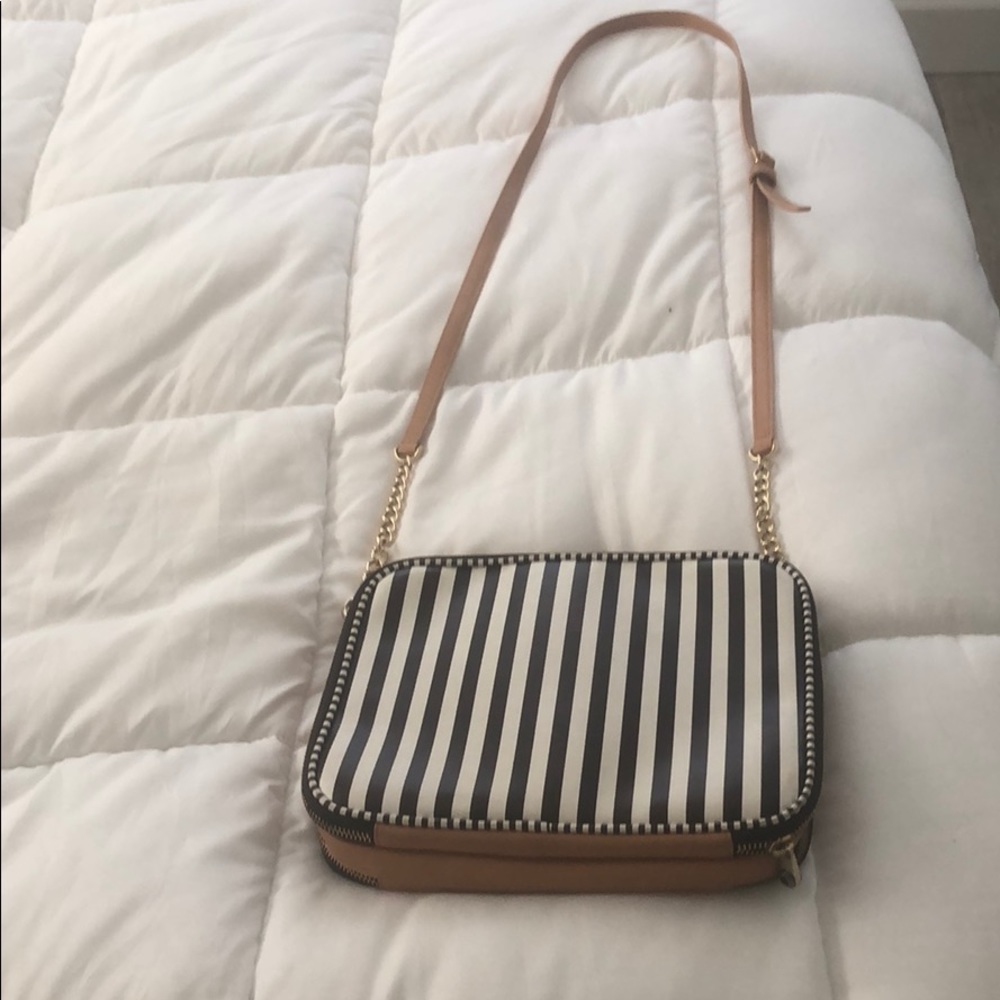 Henri Bendel IPad carrier purse
